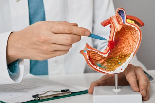 proctologist-vs-gastroenterologist-1024x585